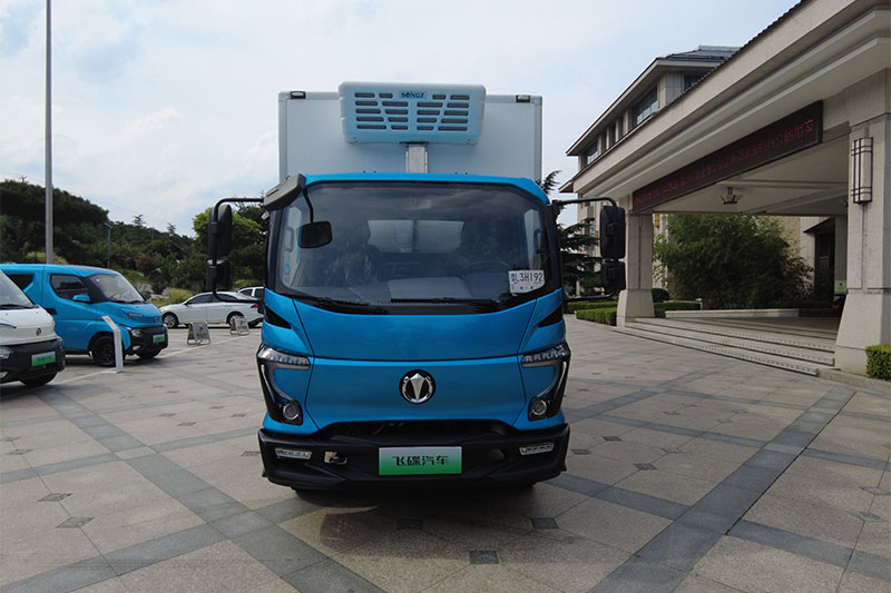 飛碟 HW5 150馬力+65kW 單排插電式混合動力廂式輕卡17.5kWh 飛碟 HW5 150馬力+65kW 單排插電式混合動力廂式輕卡17.5kWh 