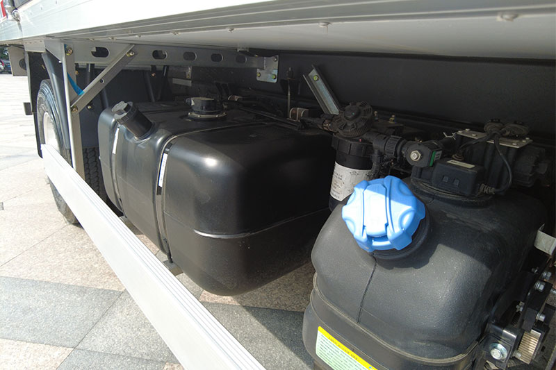 飛碟 HW5 150馬力+65kW 單排插電式混合動力廂式輕卡17.5kWh 