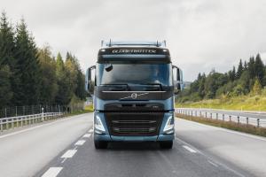 沃爾沃卡車 FM64T高效版 420馬力 6×4 國六 牽引車(ADR危險品)