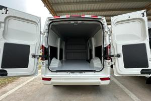 江鈴晶馬 E路福 4×2 純電動(dòng)物流車 39.6kW.h(JMV5030XXYBEV)