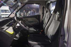 大力牛魔王 D05 鐵牛5號(hào) 4×2 純電動(dòng) 欄板載貨車(DLP1022BEVD03A)