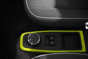 大力牛魔王 D05 鐵牛5號(hào) 4×2 純電動(dòng) 欄板載貨車(DLP1022BEVD03A)