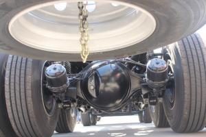 一汽解放青汽 JH6重卡 350馬力 8X4 9.5米 國五廂式載貨車底盤(CA5310XXYP25K2L7T4E5A80)