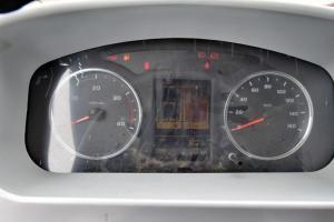 中國(guó)重汽HOWO 統(tǒng)帥 141馬力 3.8米 4X2 國(guó)五排半廂式輕卡(ZZ5047XXYF341CE145)