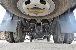 中國(guó)重汽HOWO 統(tǒng)帥 141馬力 3.8米 4X2 國(guó)五排半廂式輕卡(ZZ5047XXYF341CE145)