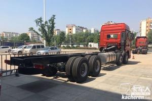 一汽解放青汽 JH6重卡 350馬力 8X4 9.5米 國五廂式載貨車底盤(CA5310XXYP25K2L7T4E5A80)