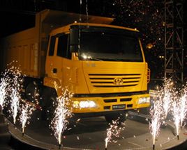 上汽依維柯紅巖“特霸”上市，定位普及型市場(chǎng)