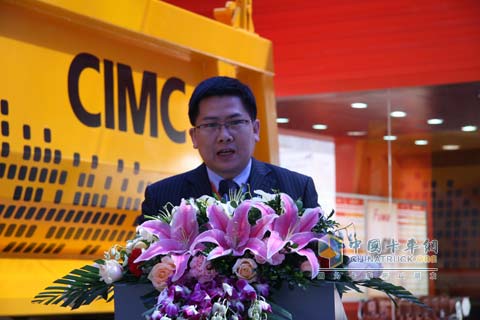 集瑞聯(lián)合卡車營銷服務有限公司涂小岳總經(jīng)理發(fā)言