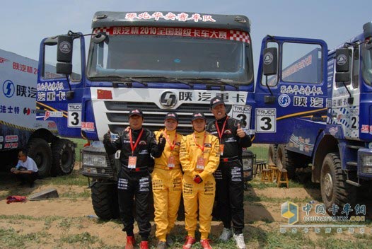 張北華安車隊兩名女賽手：吳靜和