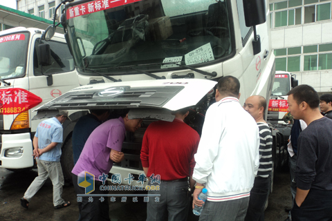 廣汽日野湖北巡展