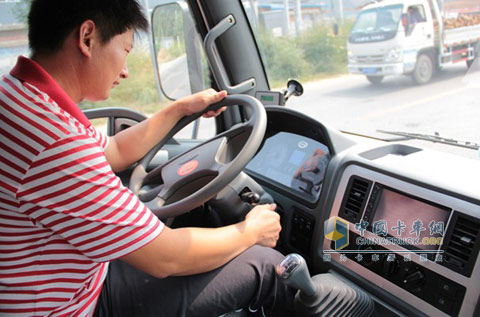 慶鈴600P司機(jī)高贊開瑞綠卡