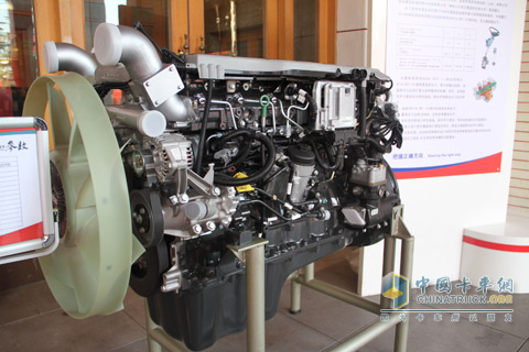 中國重汽MC11發(fā)動機(jī)